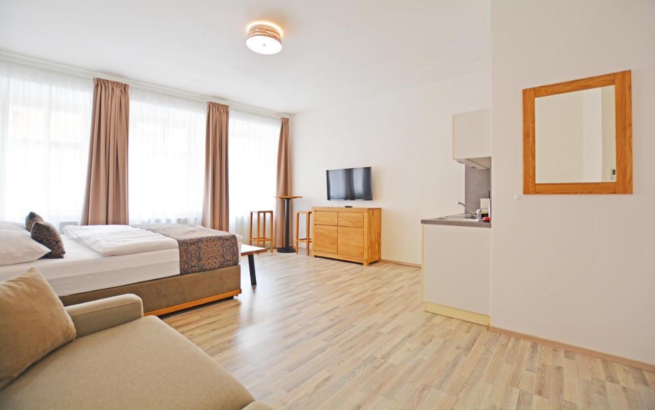 Hotel Karlova Prague - Mostecka 10 St Depandance المظهر الخارجي الصورة