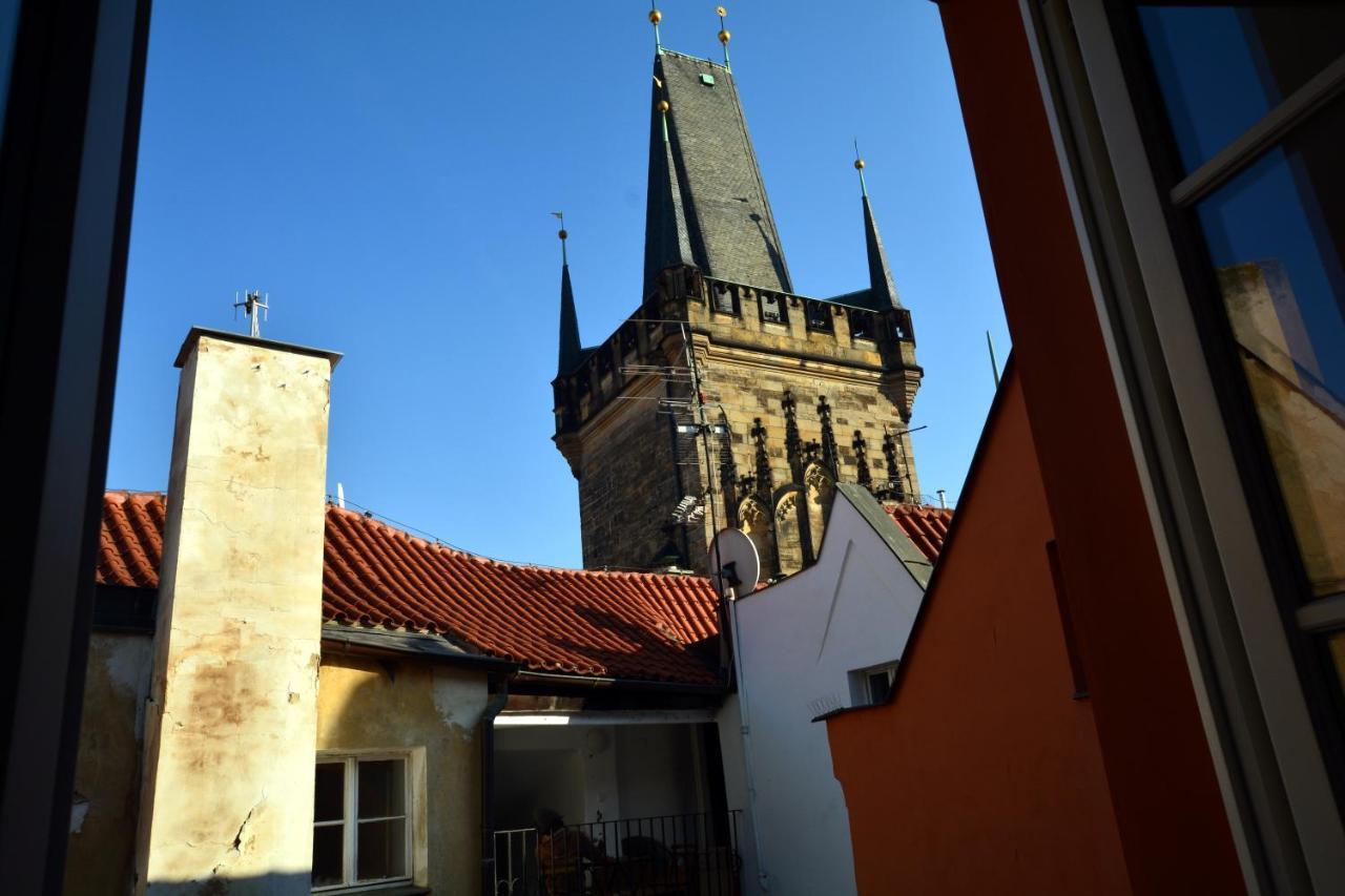 Hotel Karlova Prague - Mostecka 10 St Depandance المظهر الخارجي الصورة